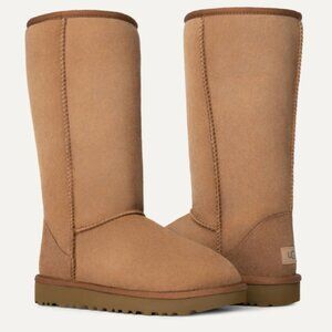 UGG Classic Tall II Boot, Size 9/EU40